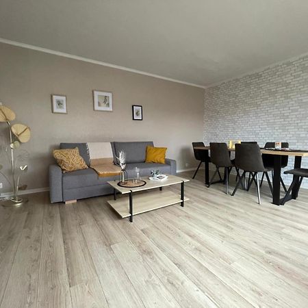 Evry Moon Apartment 70M2 Spacious And Bright Courcouronnes Luaran gambar